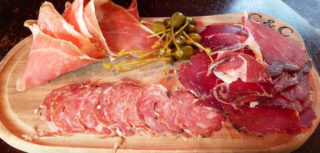 Planche a charcuterie