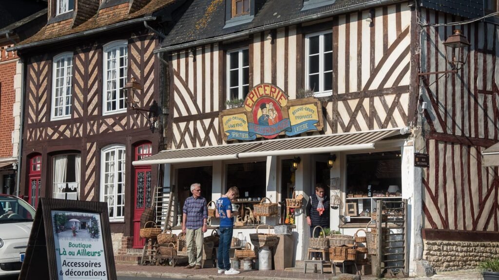 Beuvron-en-Auge sur la route du cidre