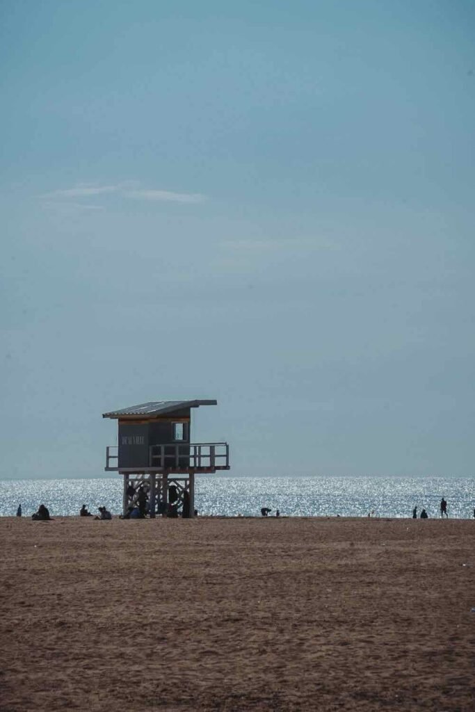 Cabane de guet sur la plage de Deauville